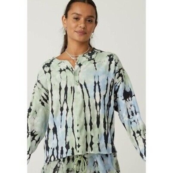 Daydreamer For Free People Tie-Dye Button-Up Long Sleeve Top Women size Medium - Picture 1 of 9